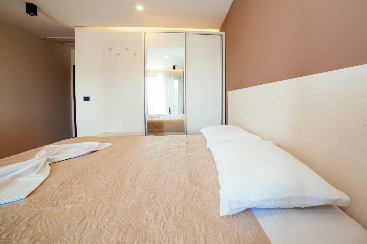 Bed and Breakfast Adriatica Sea & Sun à Ulcinj Extérieur photo