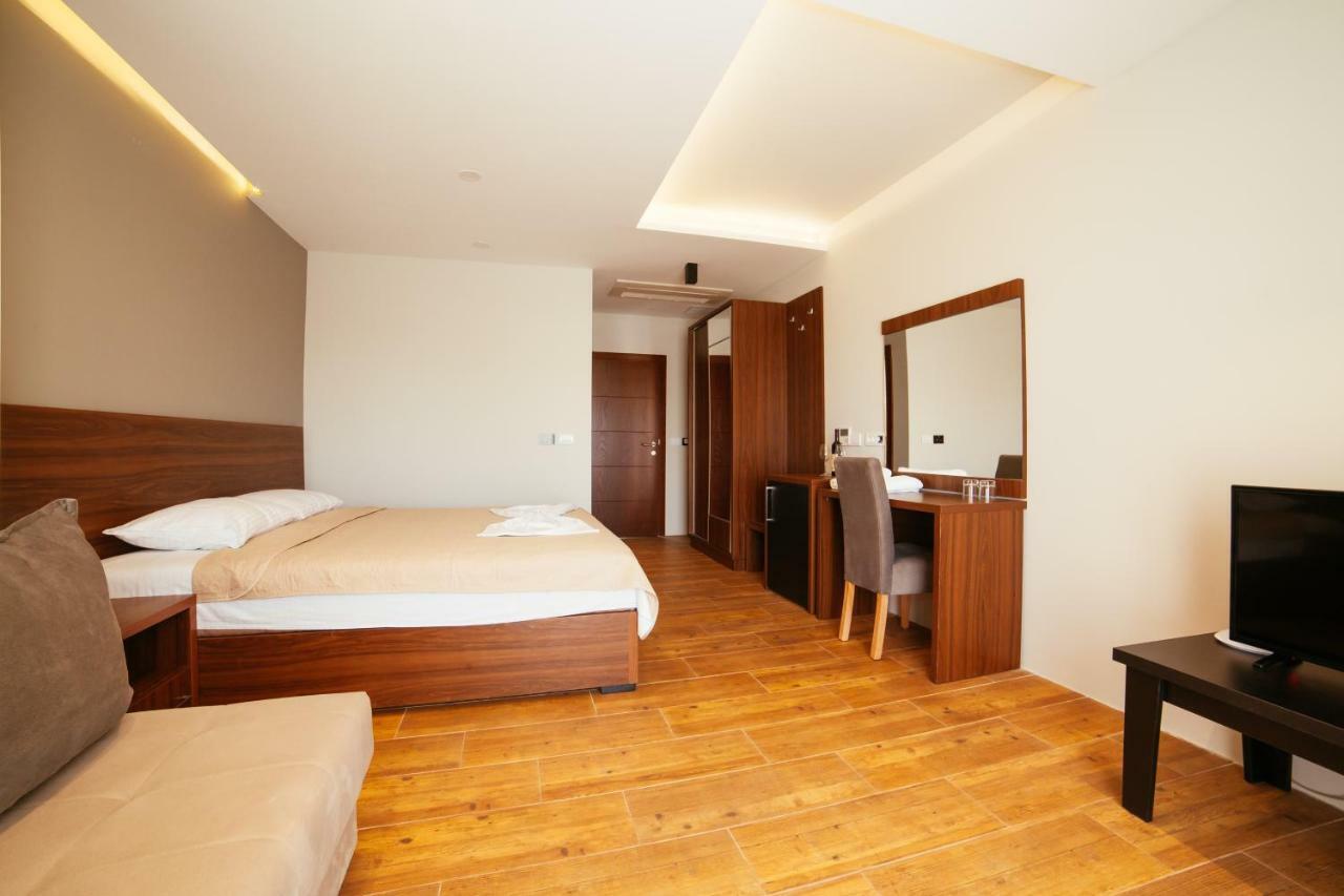 Bed and Breakfast Adriatica Sea & Sun à Ulcinj Extérieur photo