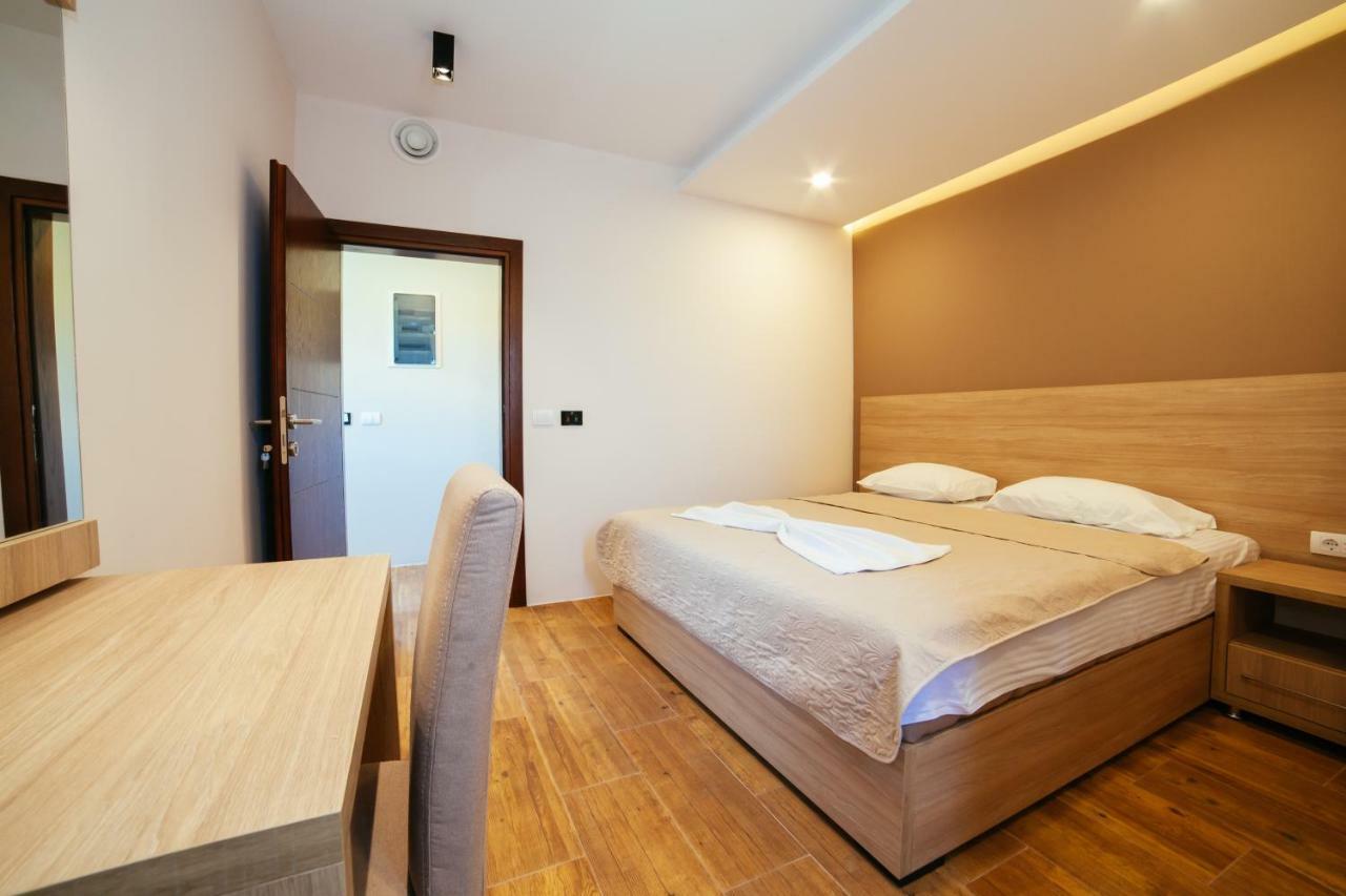 Bed and Breakfast Adriatica Sea & Sun à Ulcinj Extérieur photo